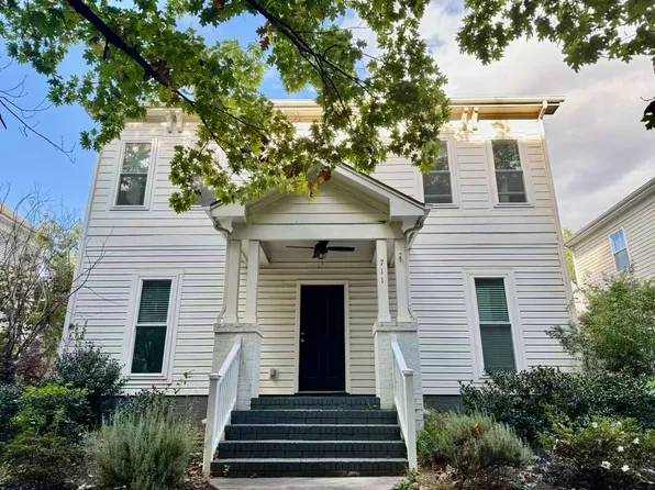 711 Parkside Terrace Ln, Charlotte, NC 28202