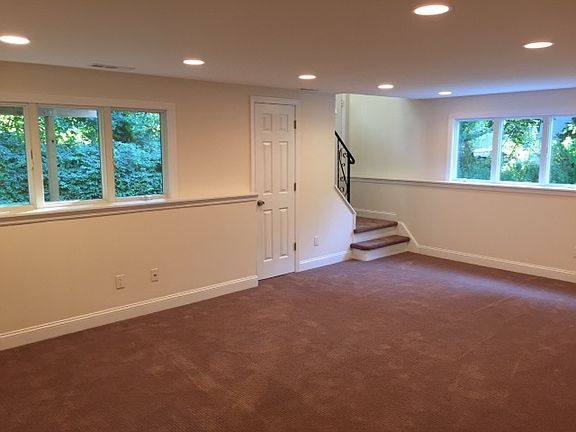 4th image of 148 S Plaisted Ave