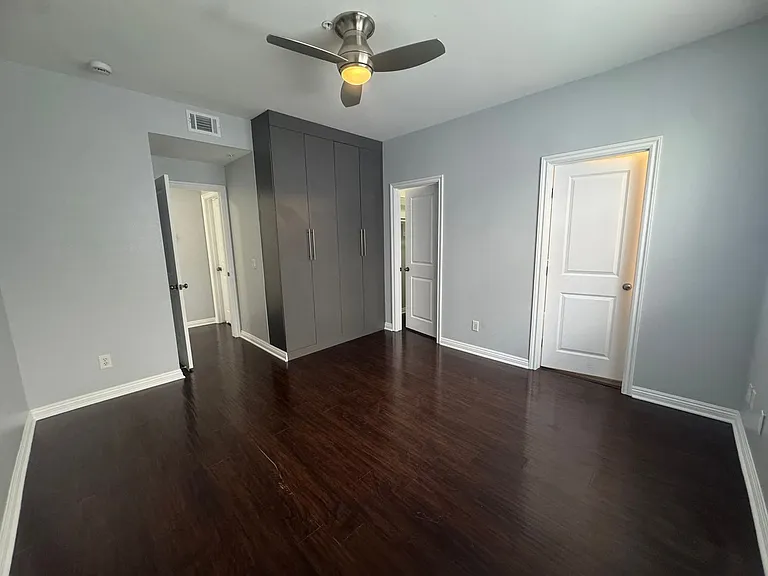 555 Maine Ave #330 — Photo 18