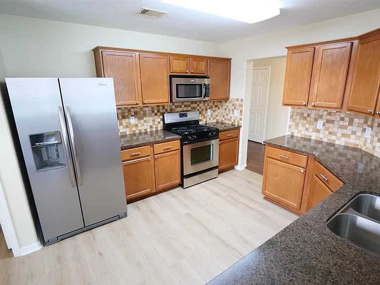 24731 Cobble Canyon Ln — Photo 11