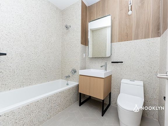 4th image of 260 Knickerbocker Ave #3E