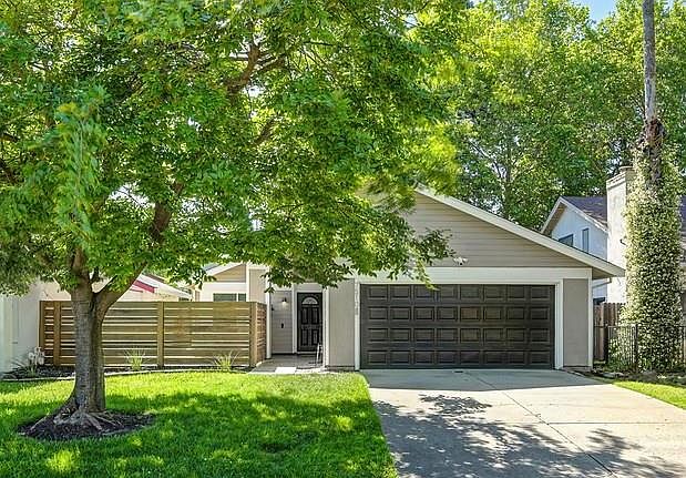 1st image of 7510 Island Way