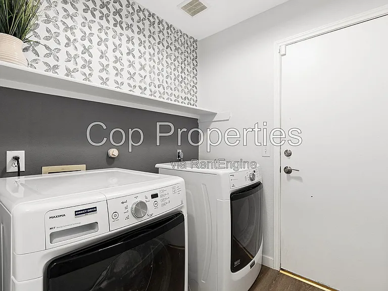 9927 Abe Lincoln Rd — Photo 15
