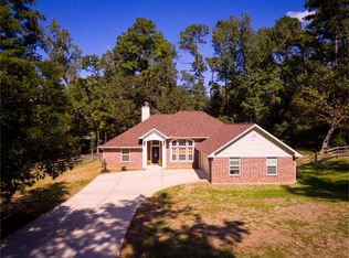 1932 Foxbriar Dr, Huntsville, TX 77340