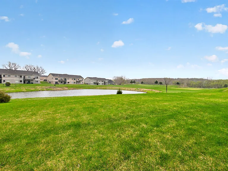 2412 Hadley Hills Dr NE — Photo 36