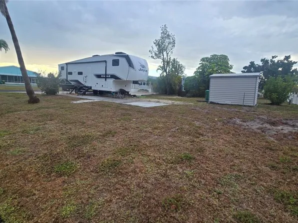 6767 San Casa Dr Lot 84, Englewood, FL 34224