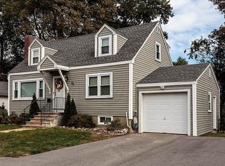 35 Albion Ave, Stoneham, MA 02180