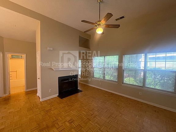 3rd image of 3607 McCuiston Rd #52