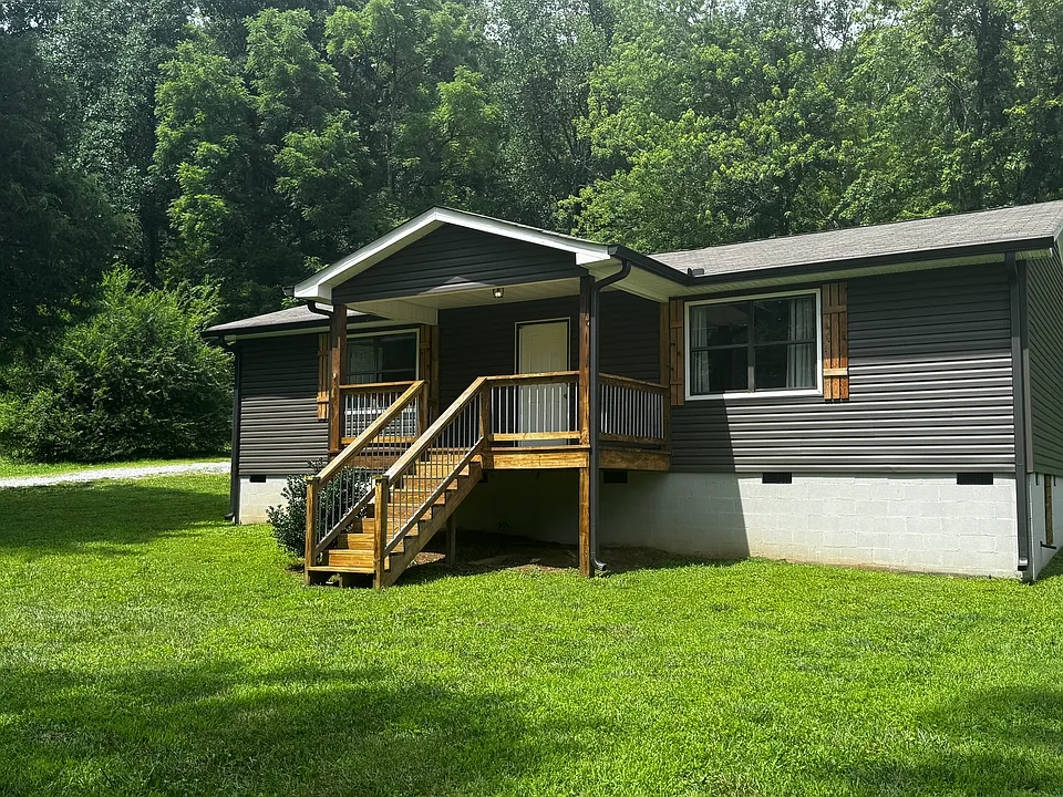 281 Montlake Rd