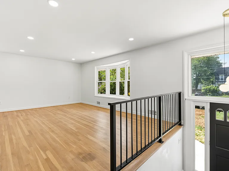 9220 Brian Dr — Photo 5