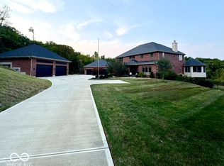 1946 Einsel Rd, Lawrenceburg, IN 47025