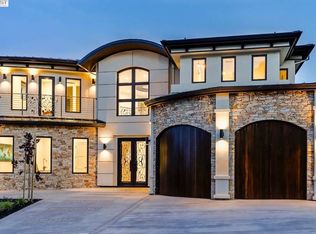 9 Bigleaf Rd, Orinda, CA 94563