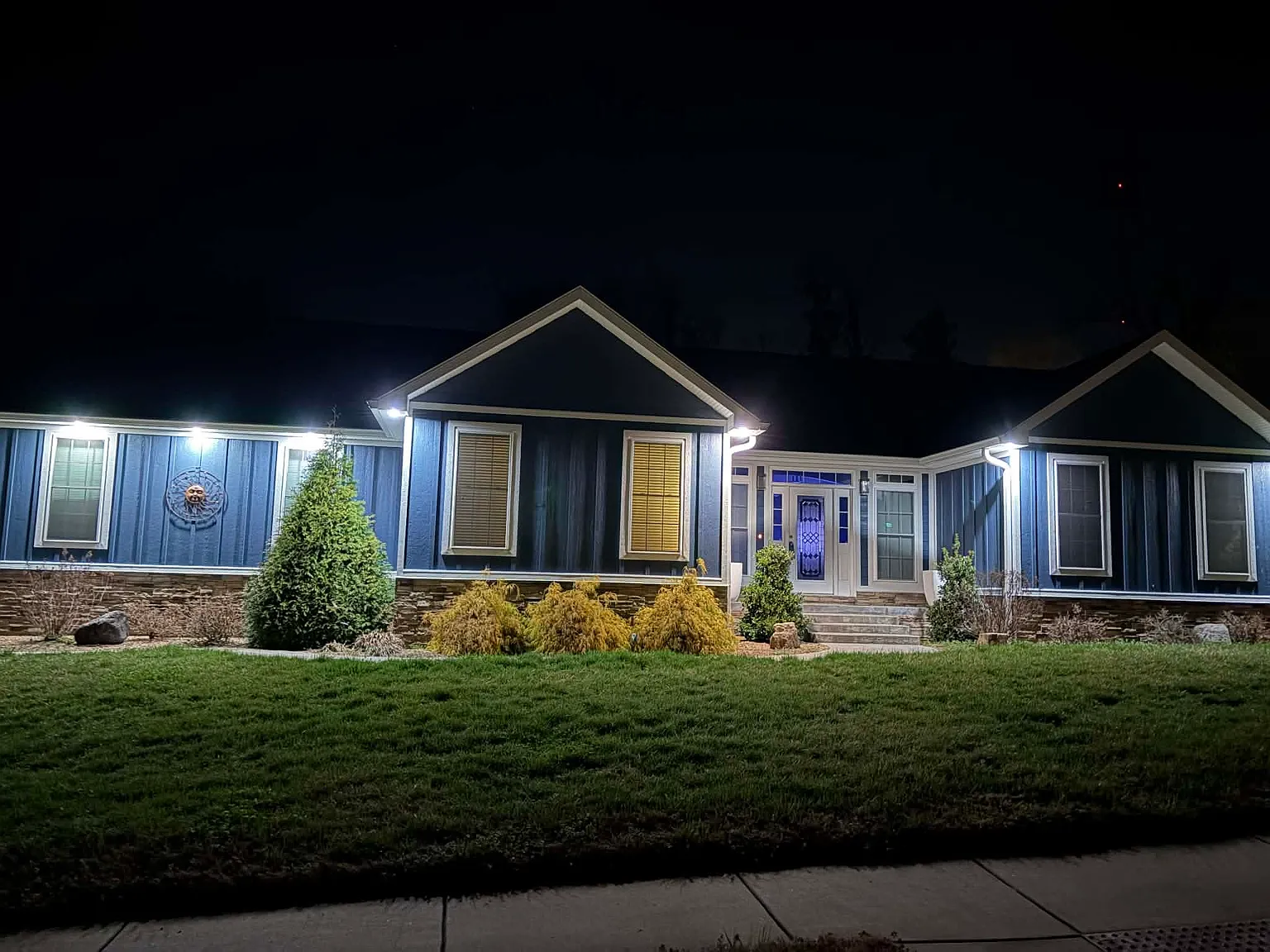 3105 Copper Creek Dr photo 1