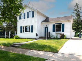 164 6th St, Fond Du Lac, WI 54935