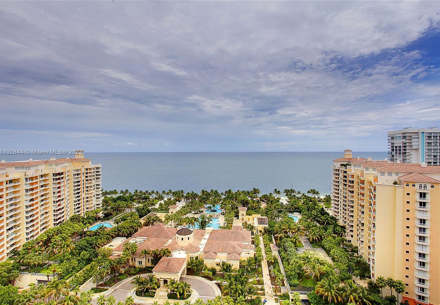 785 Crandon Blvd PENTHOUSE 1, Key Biscayne, FL 33149 MLS A11332844