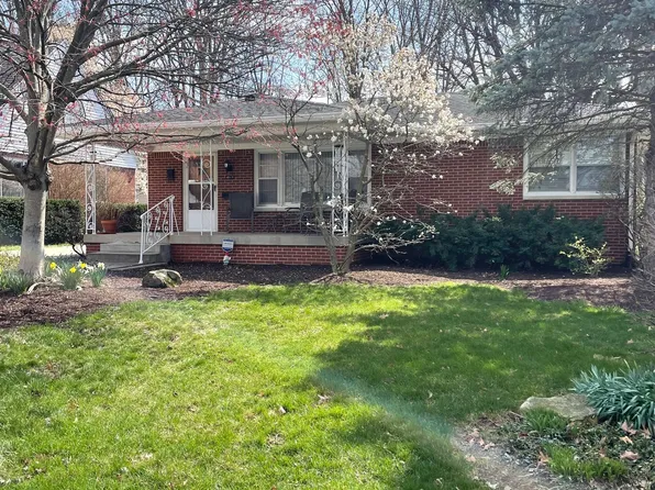 1017 Byland Dr, Beech Grove, IN 46107