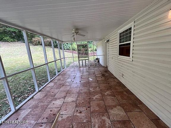 4th image of 7713 Luxmore Dr
