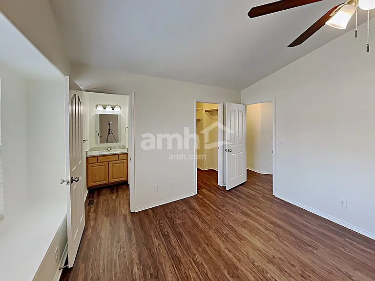 1470 S 1525 W — Photo 9