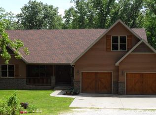 3744 Two Rivers Rd, Highlandville, MO 65669