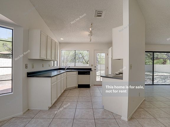 2nd image of 4751 W Daphne Ln