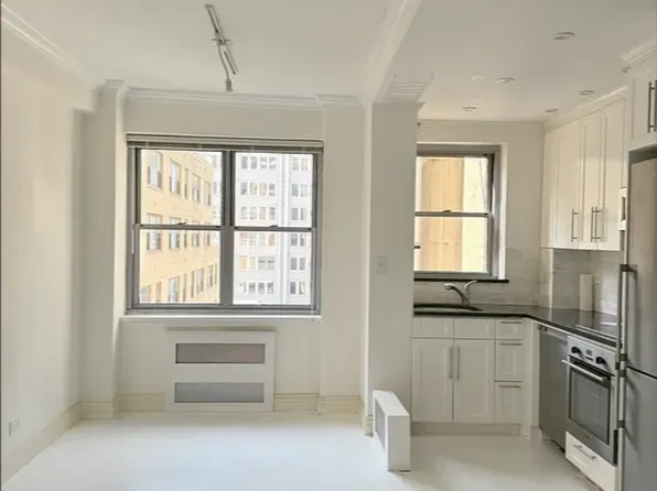 80 Park Avenue image 8 of 15