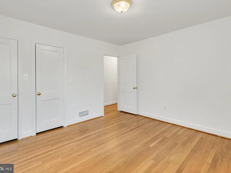 6514 Ivy Hill Dr — Photo 11