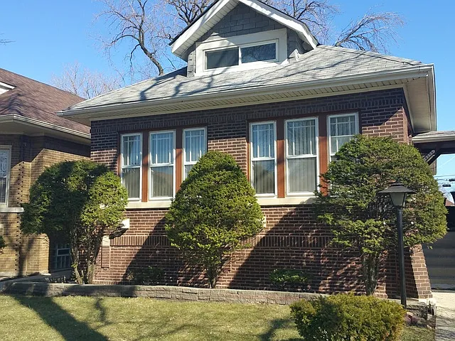 8553 S Kenwood Ave photo 1