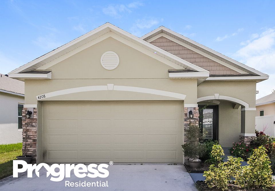 1st image of 4208 Desert Rose Ave