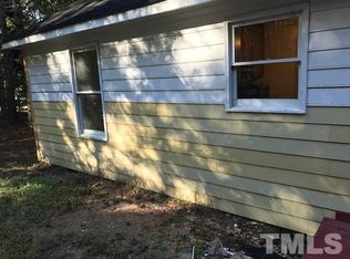 105 Essex Ln N, Clayton, NC 27520