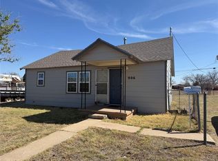906 N Jackson St, Altus, OK 73521