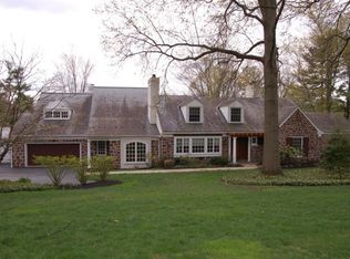 657 Oakwood Ln, Lancaster, PA