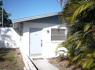 133 Crown Dr, Naples, FL 34110