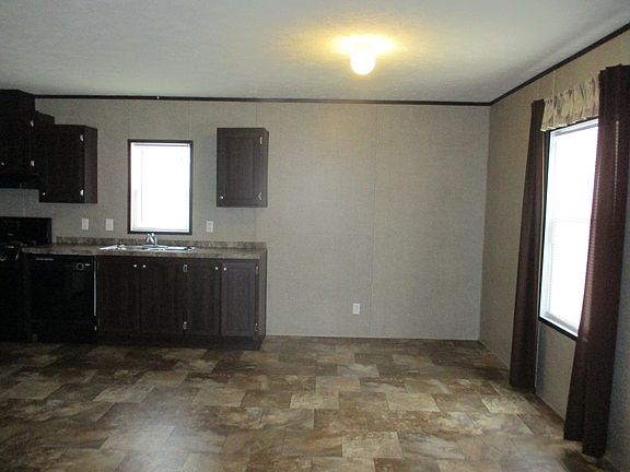 2nd image of 3440 Creekside Blvd #290
