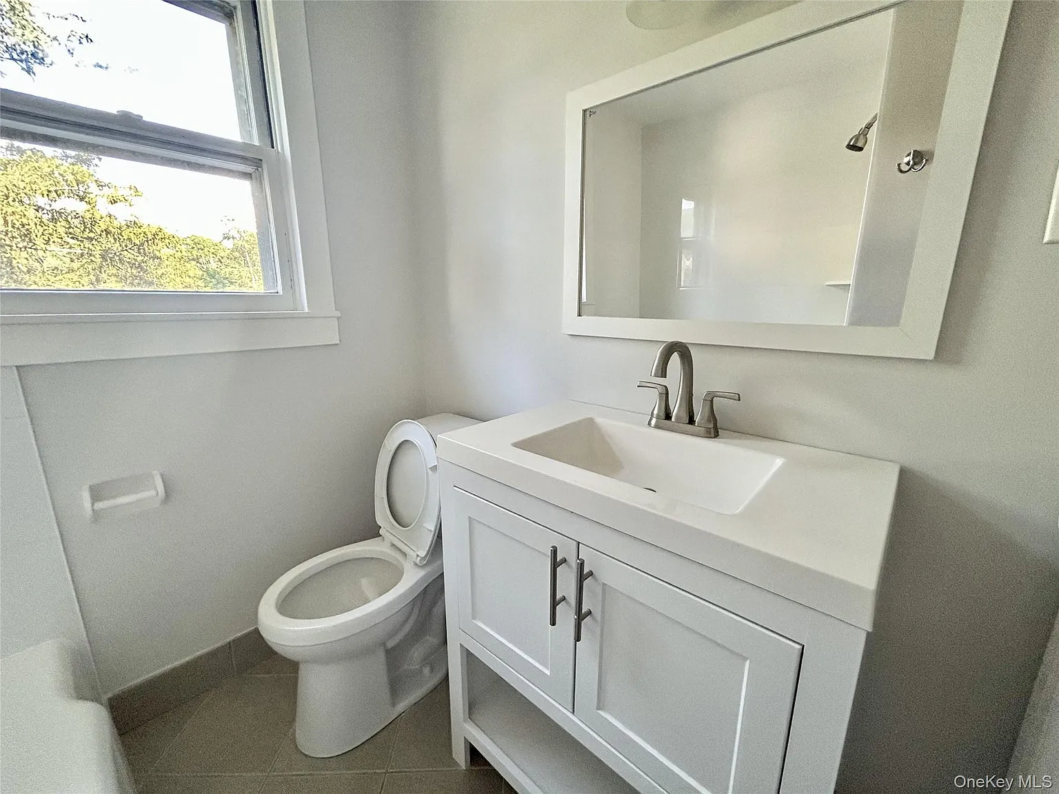 1 bed, 1.0 bath, 450 sqft, $2,000 — Photo 4