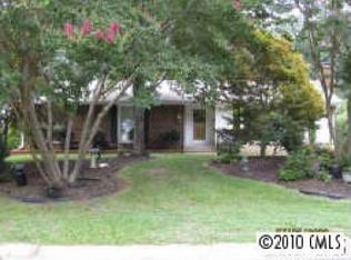 5339 Murrayhill Rd, Charlotte, NC 28210