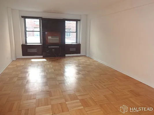 Rented by Halstead Real Estate | media 15