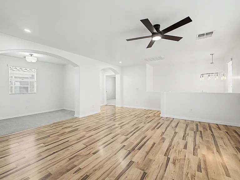 886 S Huish Dr — Photo 6