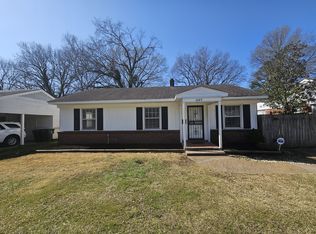 4489 Quince Rd, Memphis, TN 38117