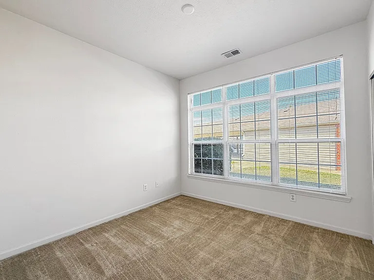 705 Beachfront Dr — Photo 43
