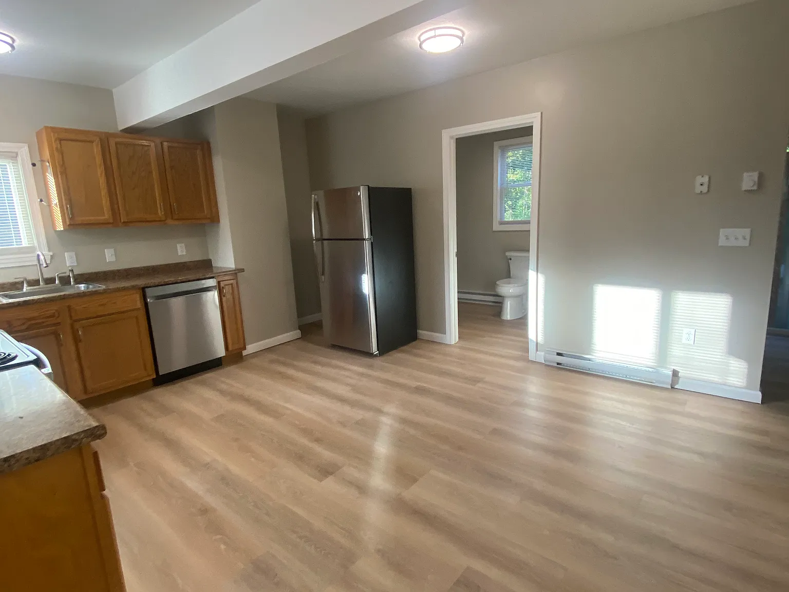 2 bed, $2,100 — Photo 2
