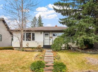 100 NW Fairview Dr SE, Calgary, AB T2H1B1
