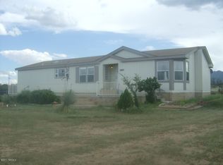 3201 W Etoi Pl, Benson, AZ 85602