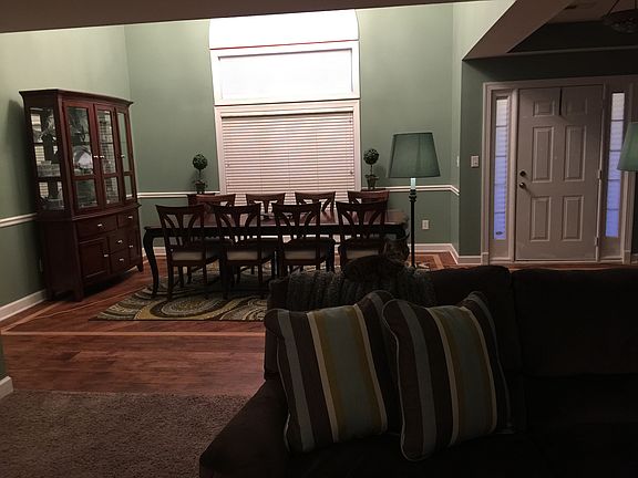 Formal dine front door