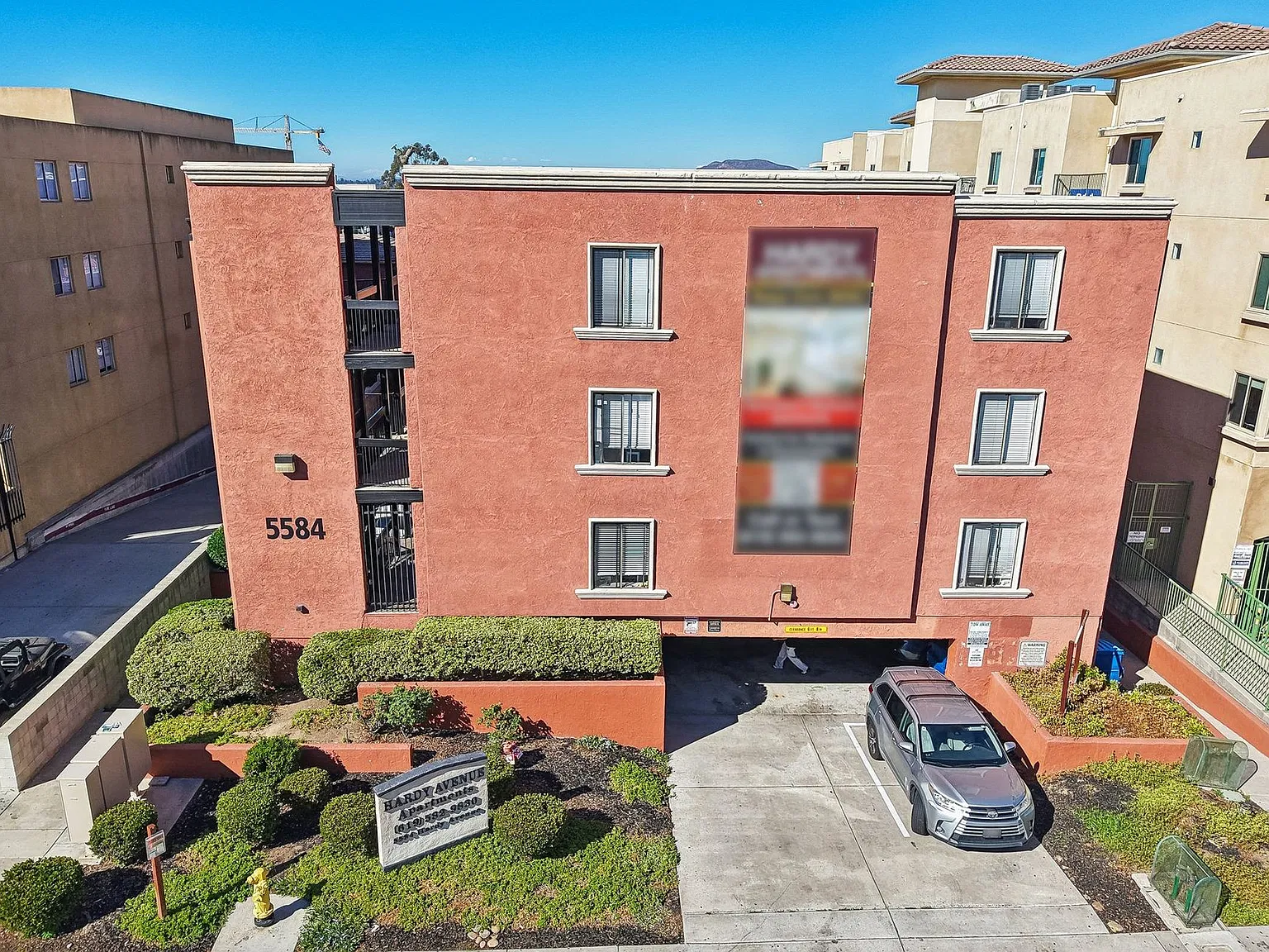 Hardy Avenue Apartments — Photo 3