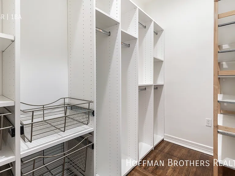 254 S Vendome St #4 — Photo 10