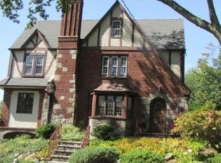 81 Cayuga Rd, Yonkers, NY 10710