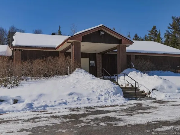 461 Kingdom Rd, Grand Bay Westfield, NB E5K 4X3