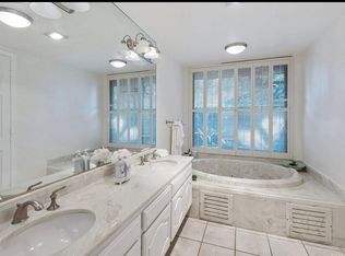 4792 Park Encino Ln UNIT 102, Encino, CA 91436