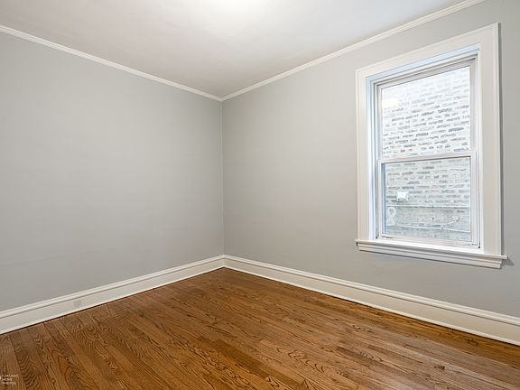 5th image of 4815 W Drummond Pl APT 1