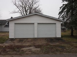 103 E High St, Redkey, IN 47373